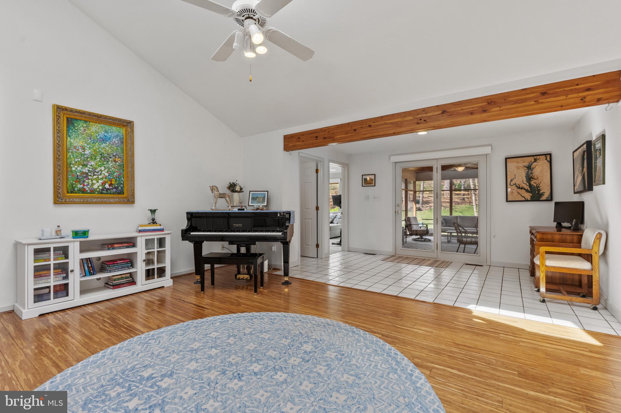 40 Raphael Road Hockessin, DE 19707 - Photo 18 of 53 Living Room off Foyer