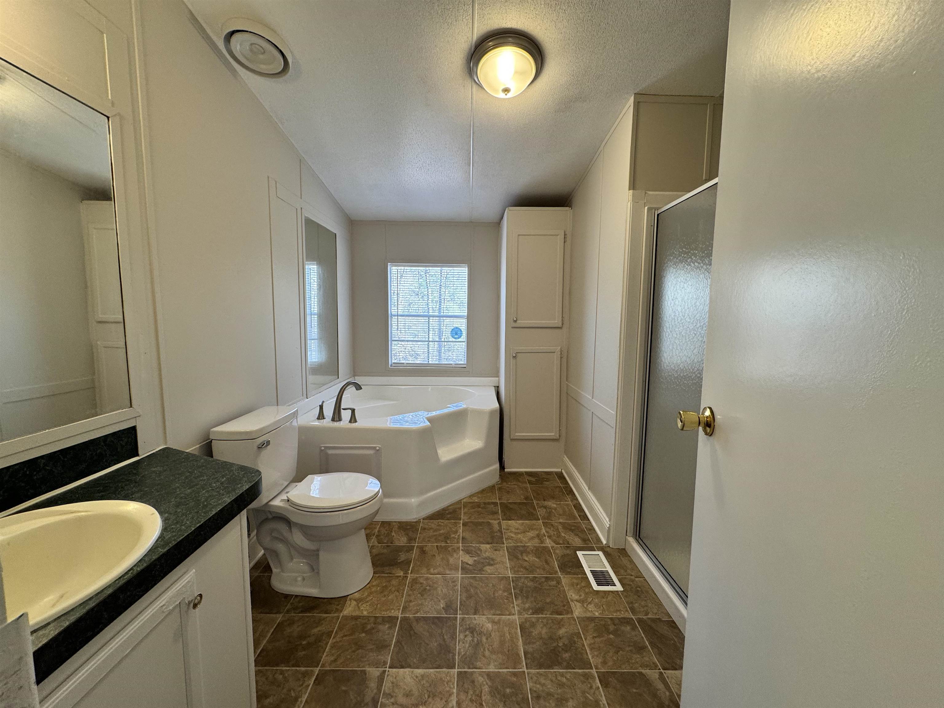 262 Geddy Road Gray Court, SC 29645 - Photo 12 of 39