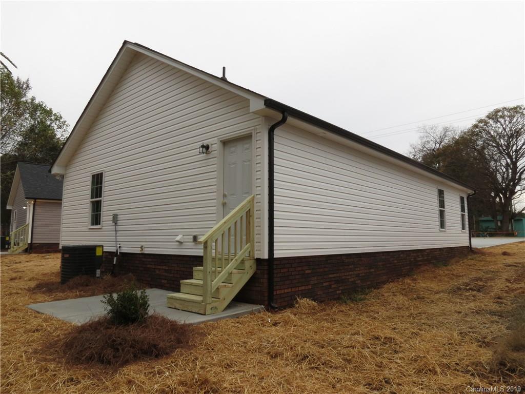 95 Sunderland Road Southwest Concord, NC 28027 - Photo 4 of 23 Gallery Image 4