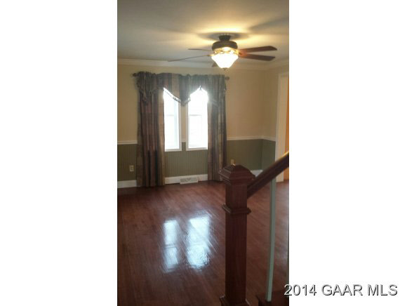 269 Dabneys Road Raphine, VA 24472 - Photo 14 of 22 a view of a hallway with windows