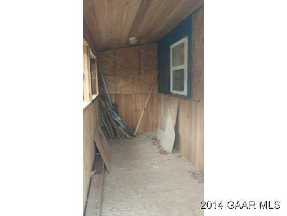 269 Dabneys Road Raphine, VA 24472 - Photo 7 of 22 a view of a room