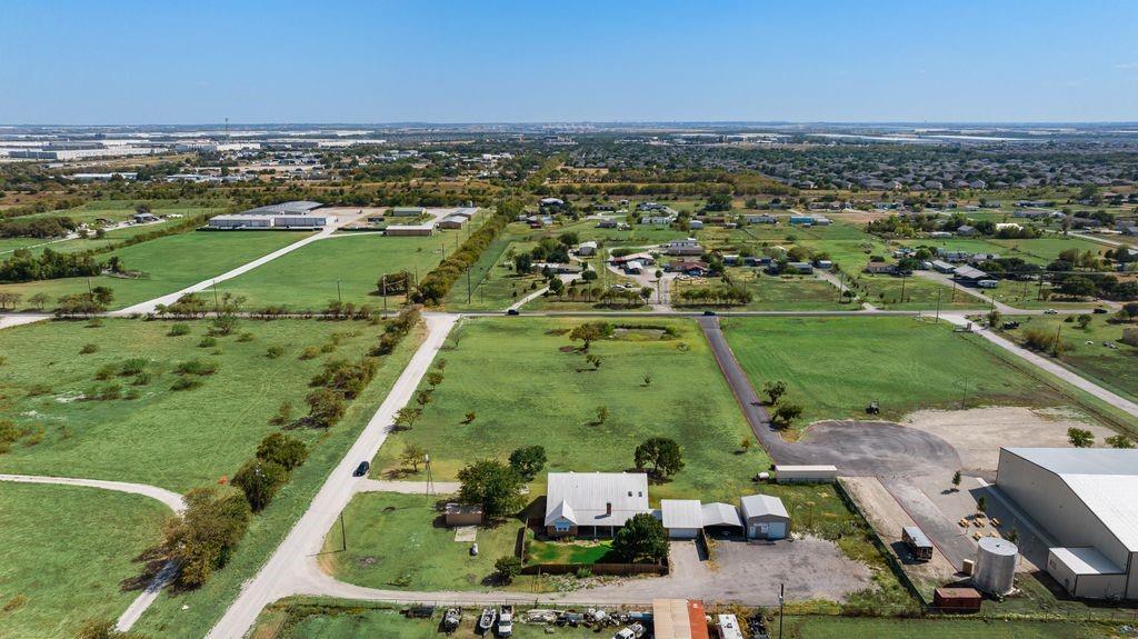 10594 Sam Reynolds Road Justin, TX 76247 - Photo 36 of 37 Gallery Image 36