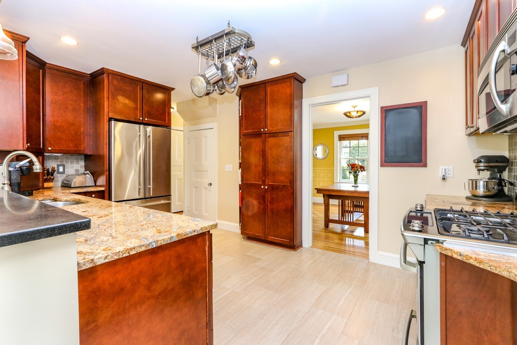 25 Holman Road Newton, MA 02466 - Photo 13 of 25 Gallery Image 13