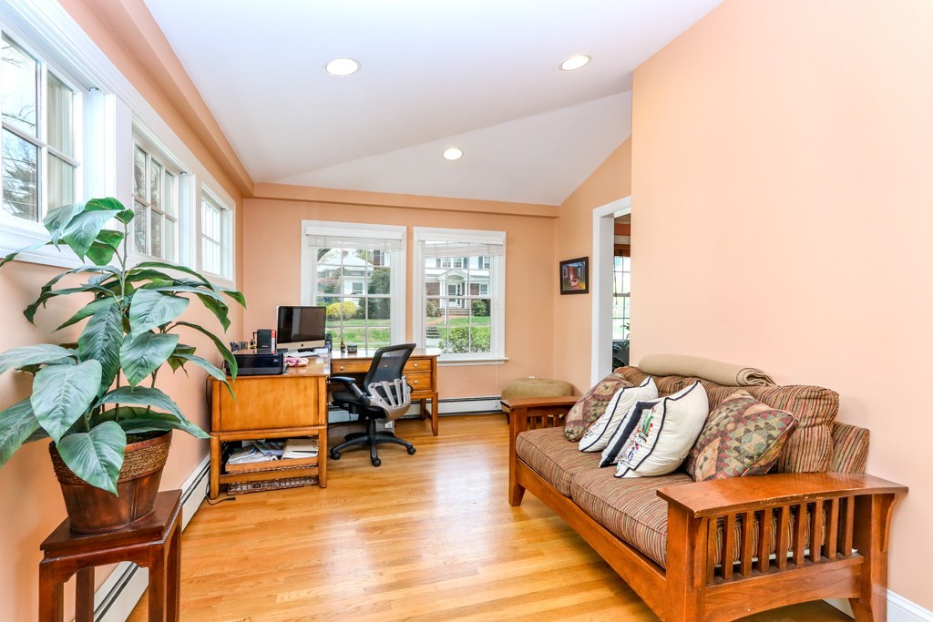 25 Holman Road Newton, MA 02466 - Photo 7 of 25 Gallery Image 7