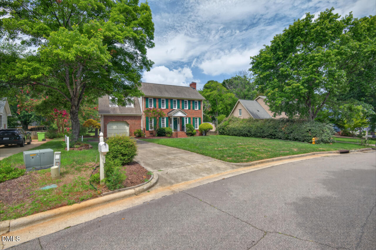 6125 Iris Drive Raleigh, NC 27612 - Photo 45 of 50 46