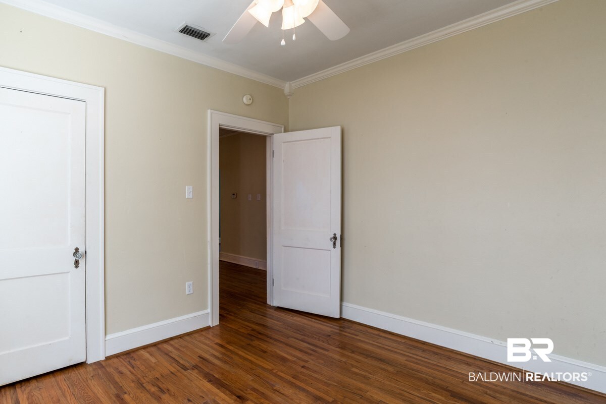 1908 Old Government Street Mobile, AL 36606 - Photo 18 of 32 Additional Bedroom 2