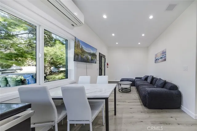 $2,350 | 12809 Woodley Avenue, Granada Hills, CA 91344