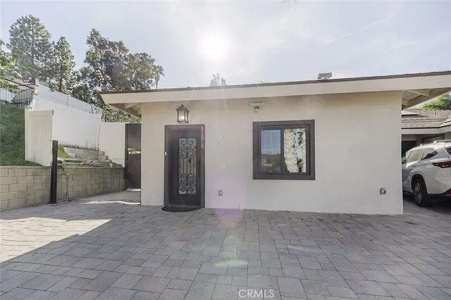 $2,350 | 12809 Woodley Avenue, Granada Hills, CA 91344