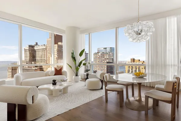 $3,895,000 | 77 Greenwich Street, Unit 34A | Financial District