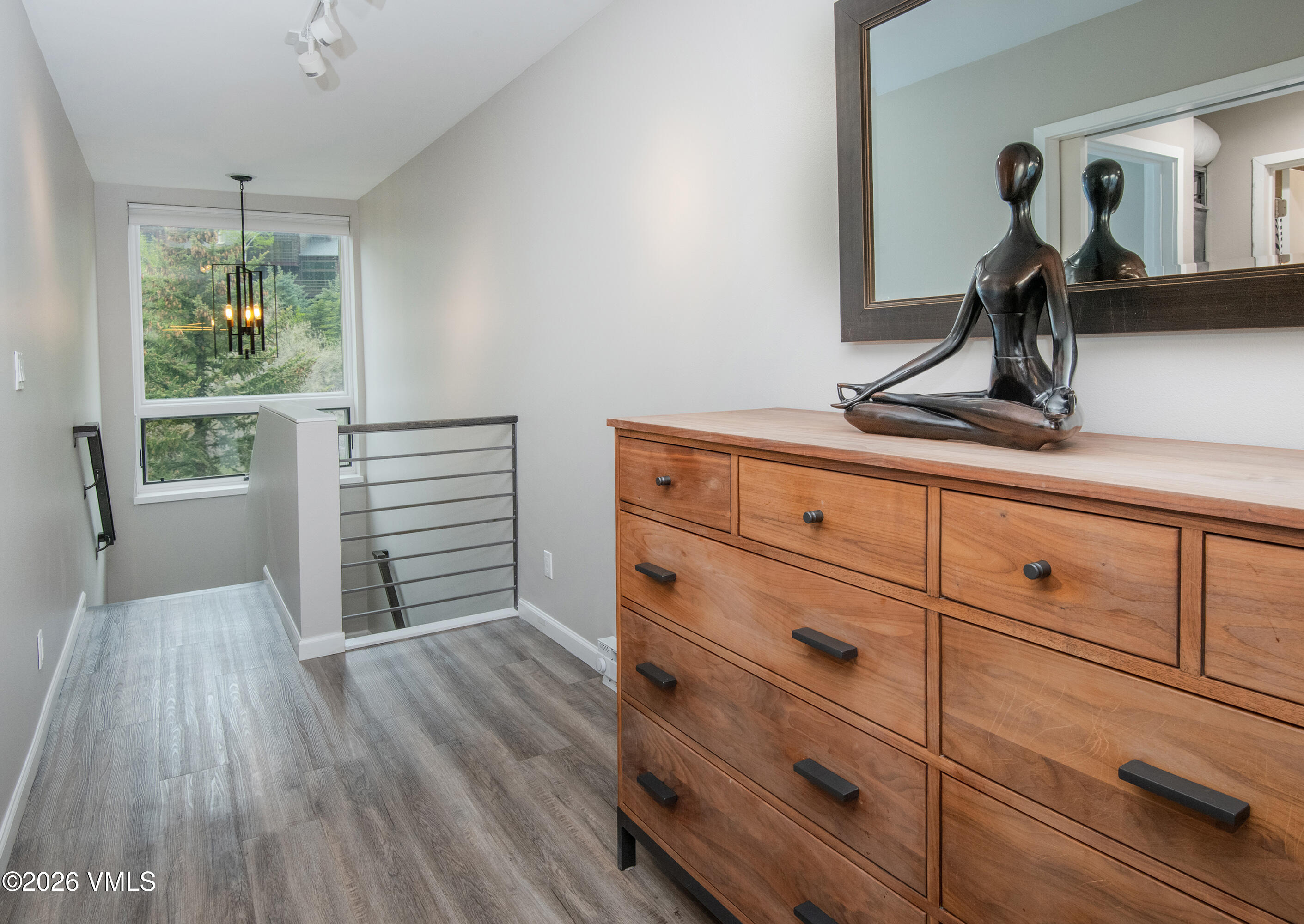 1100 North Frontage Road West, Unit 1523 Vail, CO 81657 - Photo 17 of 39 Simba-Run-1523-MLS_18