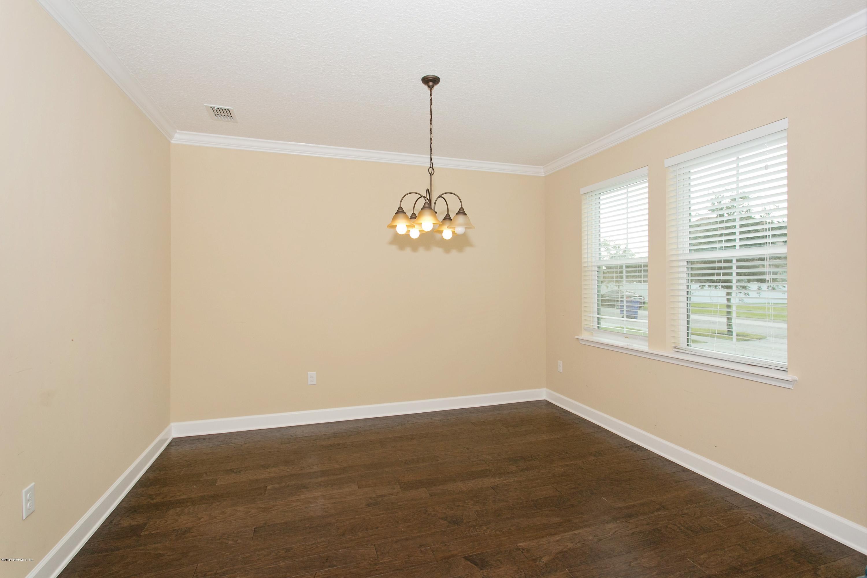 003_Dining Room[1]