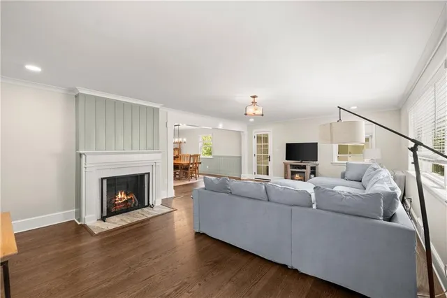 $599,000 | 650 Blue Ridge Avenue, Gainesville, GA 30501