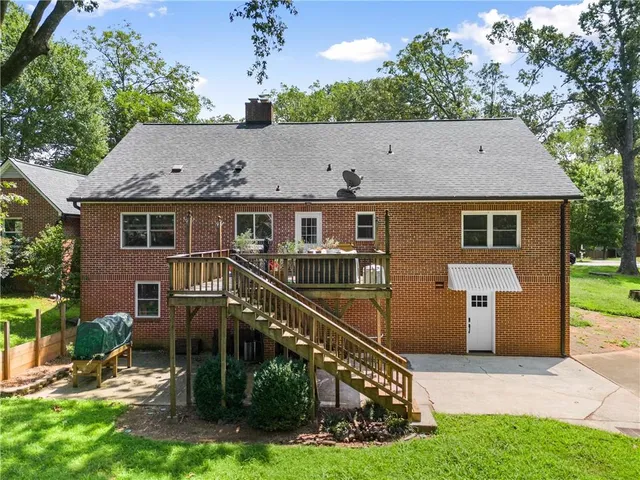 $599,000 | 650 Blue Ridge Avenue, Gainesville, GA 30501