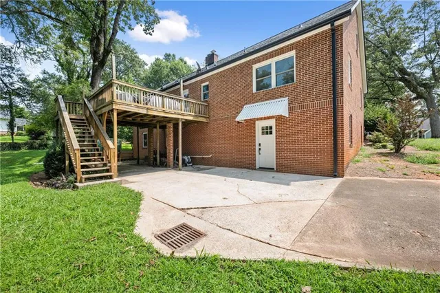 $599,000 | 650 Blue Ridge Avenue, Gainesville, GA 30501