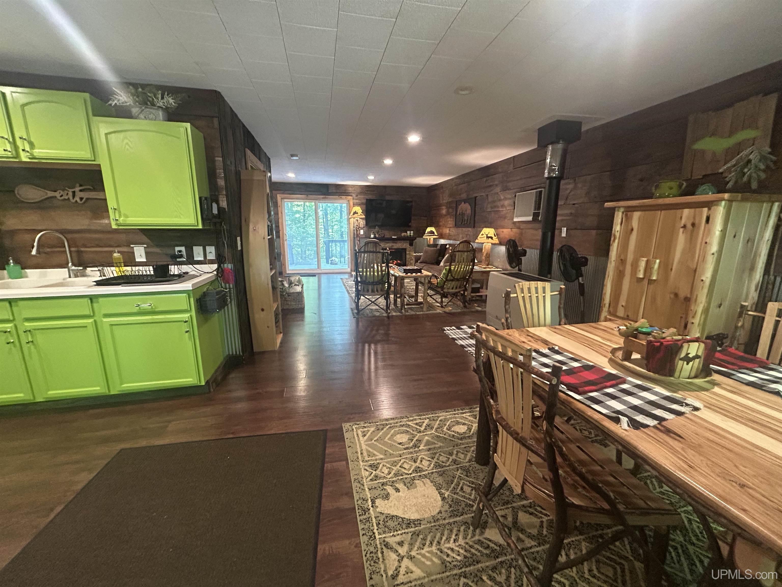 285 N Round Lake Road Wetmore, MI 49895 - Photo 25 of 28