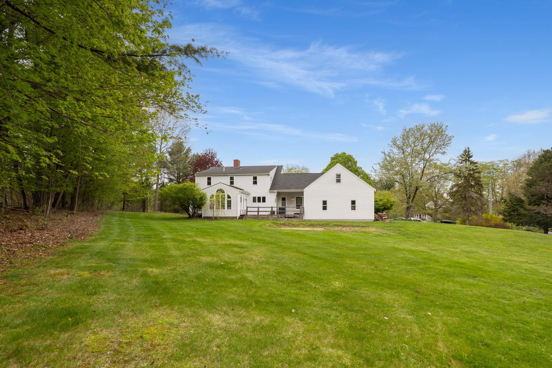 3 Coach Road Stratham, NH 03885 - Photo 5 of 44
