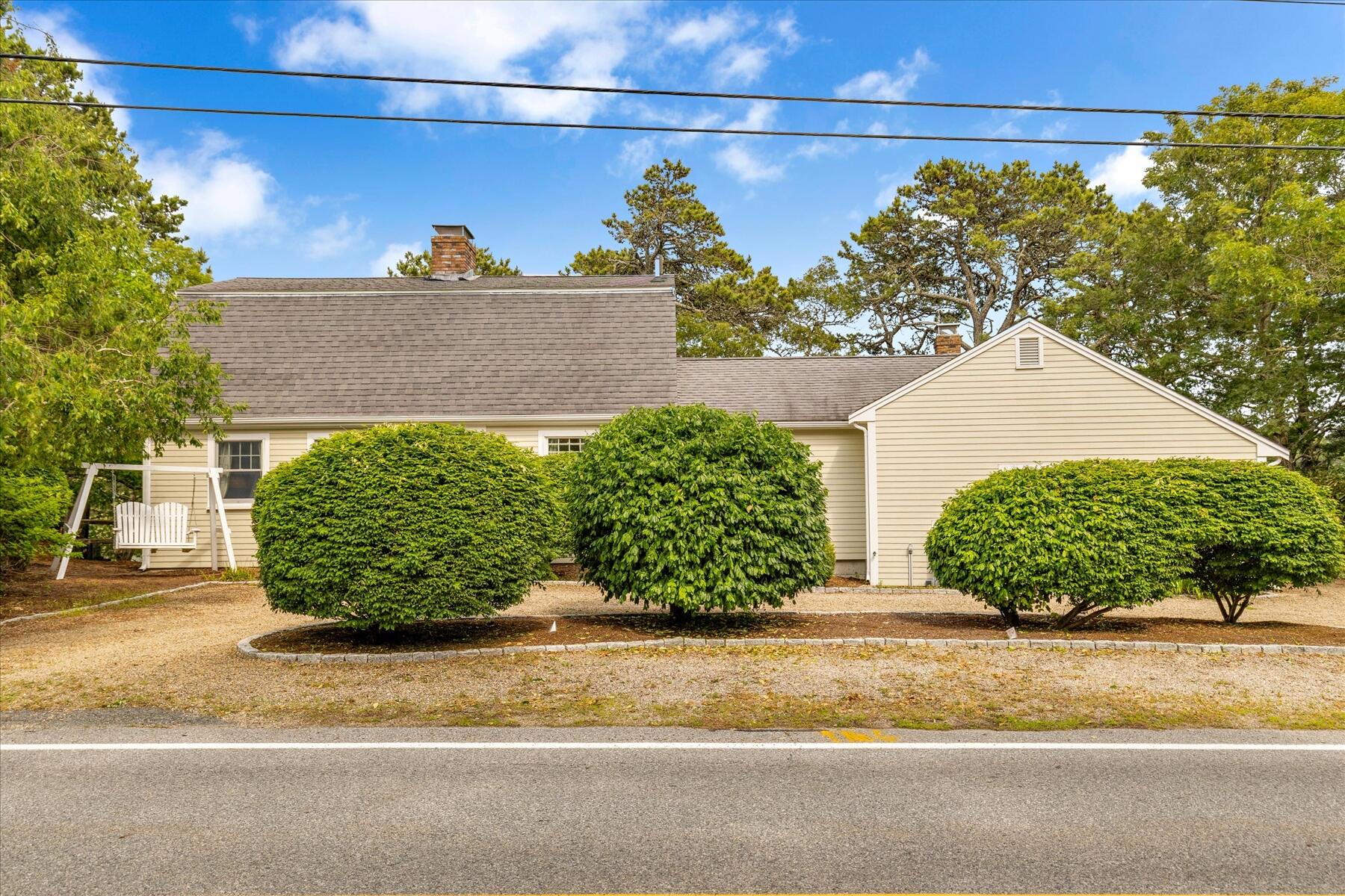 194 John Joseph Road Harwich, MA 02645 - Photo 4 of 87 70-MG_4966