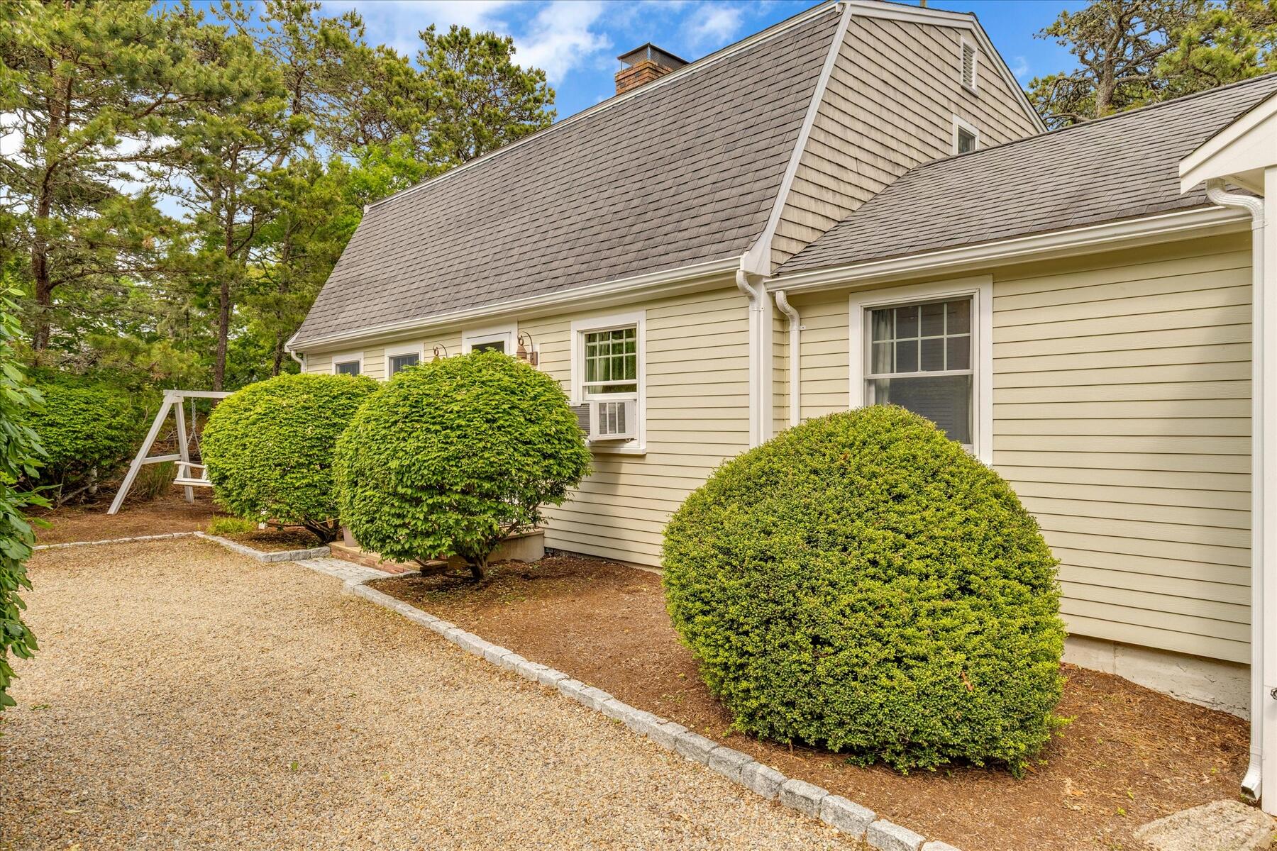 194 John Joseph Road Harwich, MA 02645 - Photo 5 of 87 74-MG_4986