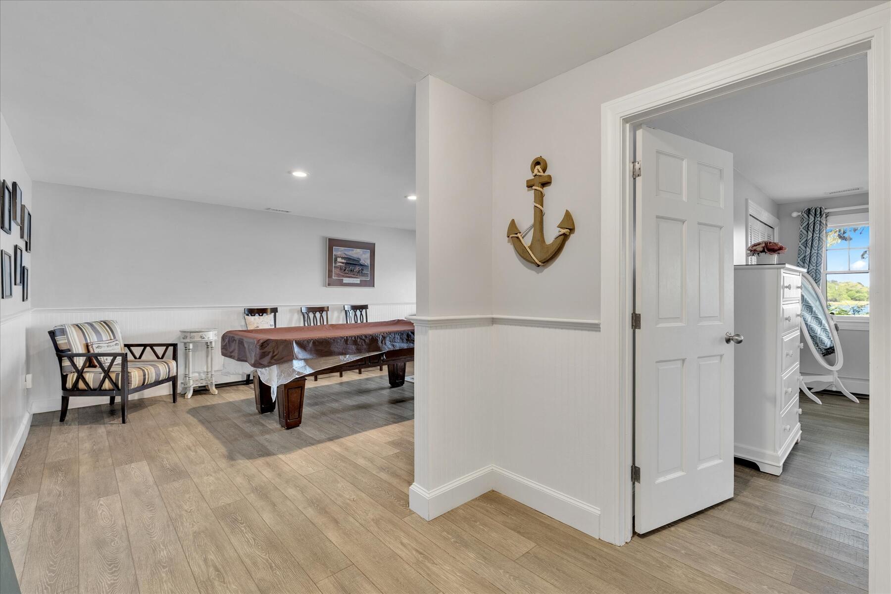 194 John Joseph Road Harwich, MA 02645 - Photo 57 of 87 a living room with furniture