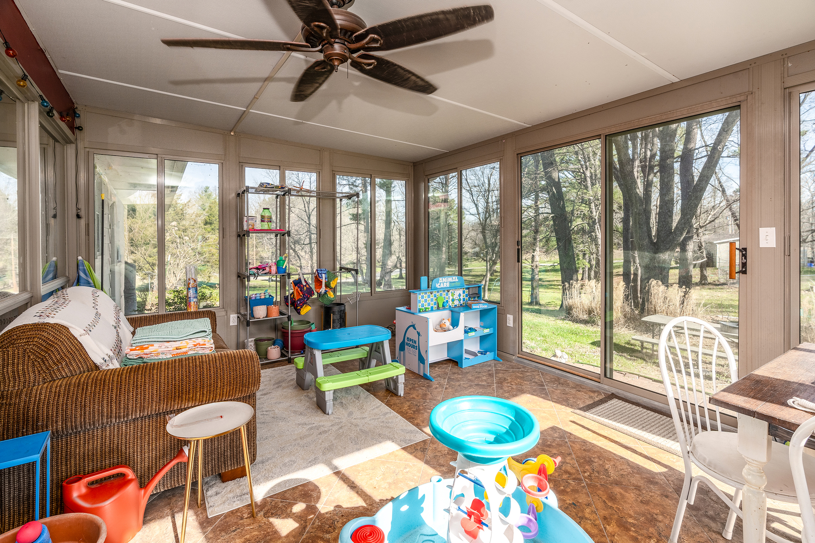 218 Blessing Circle Murphysboro, IL 62966 - Photo 16 of 40 a bedroom with furniture and a large window