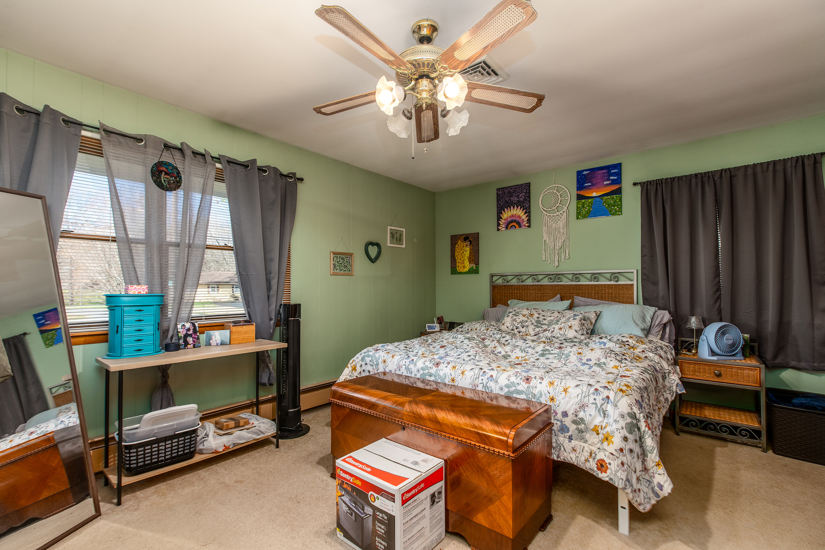 218 Blessing Circle Murphysboro, IL 62966 - Photo 17 of 40 a bedroom with a bed and a chandelier