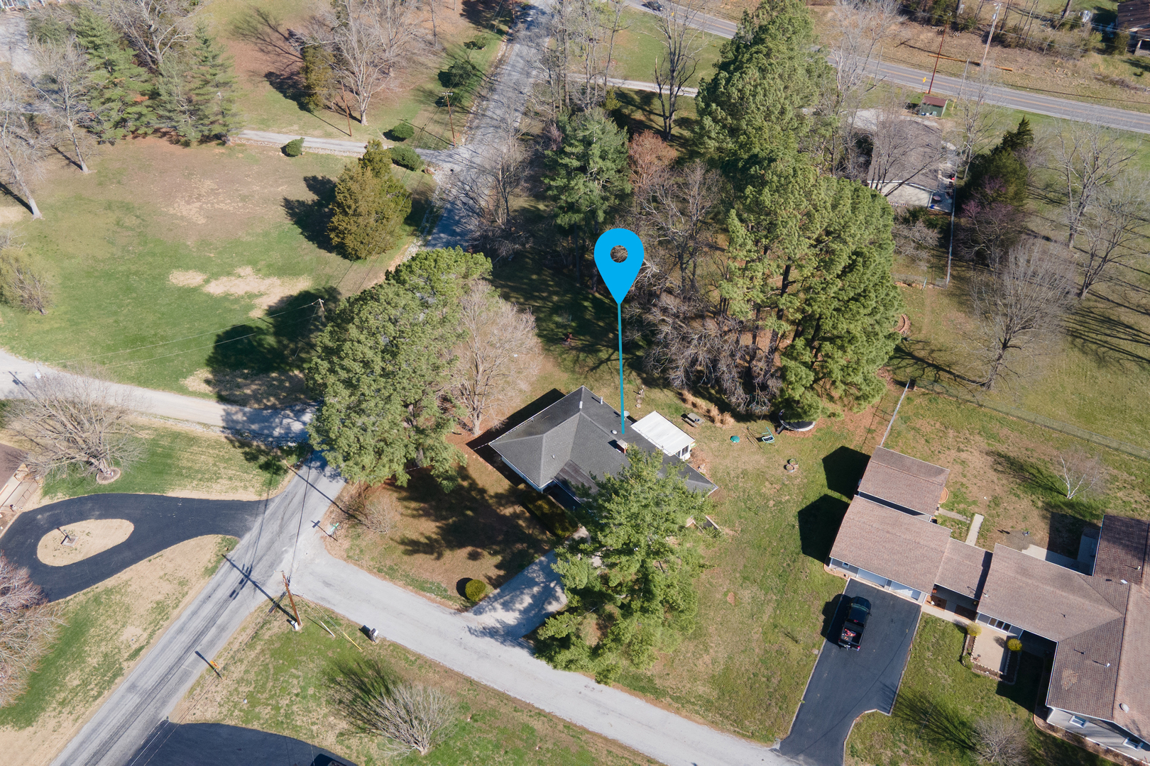 218 Blessing Circle Murphysboro, IL 62966 - Photo 35 of 40 an aerial view of residential house with outdoor space