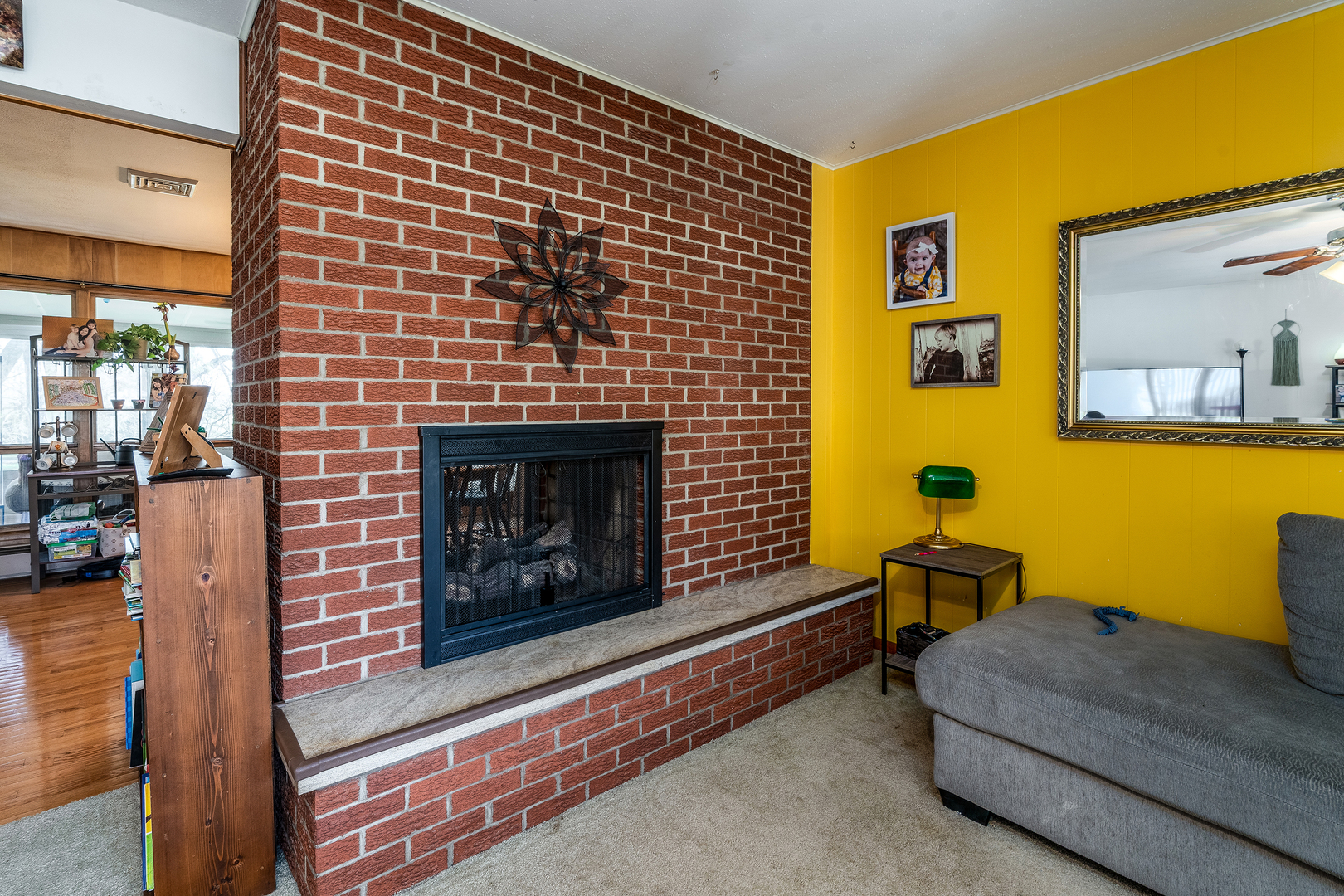 218 Blessing Circle Murphysboro, IL 62966 - Photo 8 of 40 a living room with furniture and a fireplace