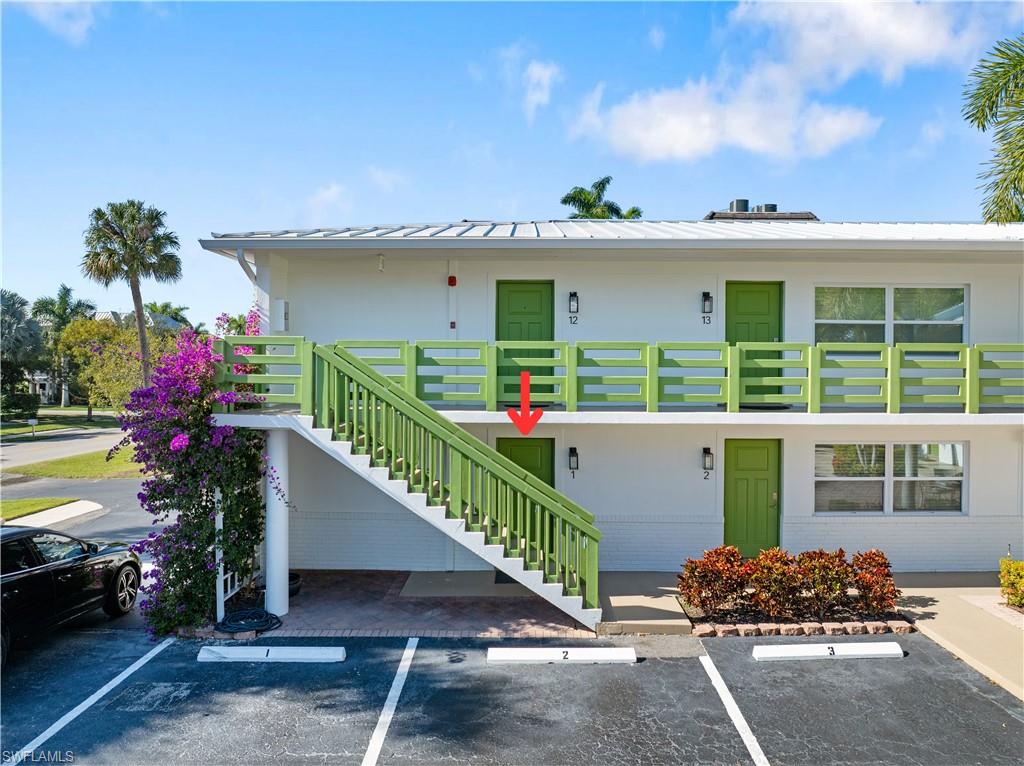975 9th Avenue South, Unit 1 Naples, FL 34102 - Photo 4 of 34