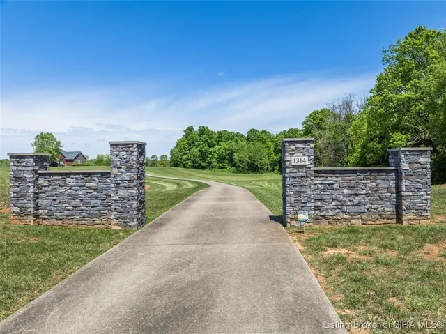 $860,000 | 1314 Highway 335, Corydon, IN 47112