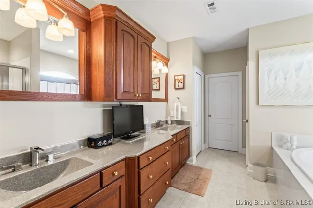 $860,000 | 1314 Highway 335, Corydon, IN 47112