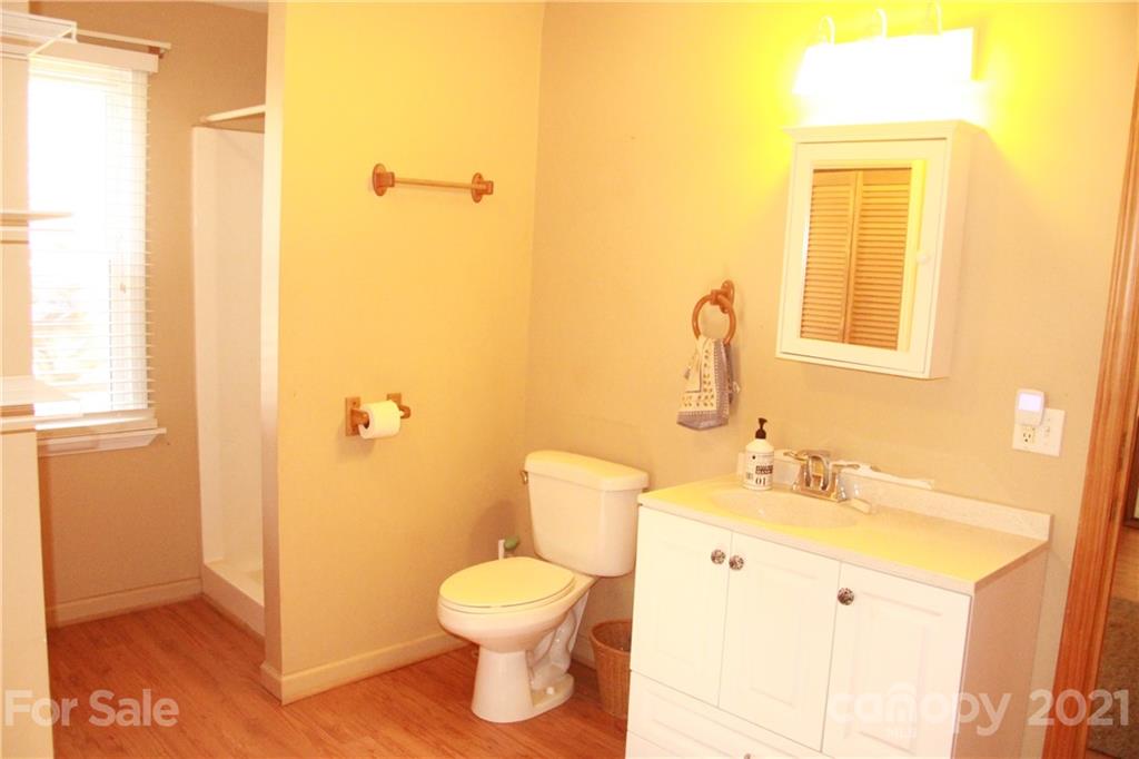 6919 Meadows Town Road Marshall, NC 28753 - Photo 13 of 17 Gallery Image 13