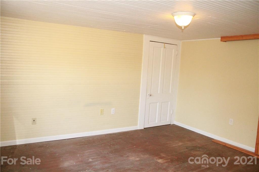 6919 Meadows Town Road Marshall, NC 28753 - Photo 17 of 17 Gallery Image 17