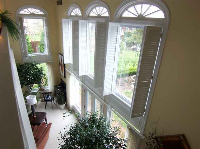 427 East High Point Road Peoria, IL 61614 - Photo 5 of 15 Gallery Image 5