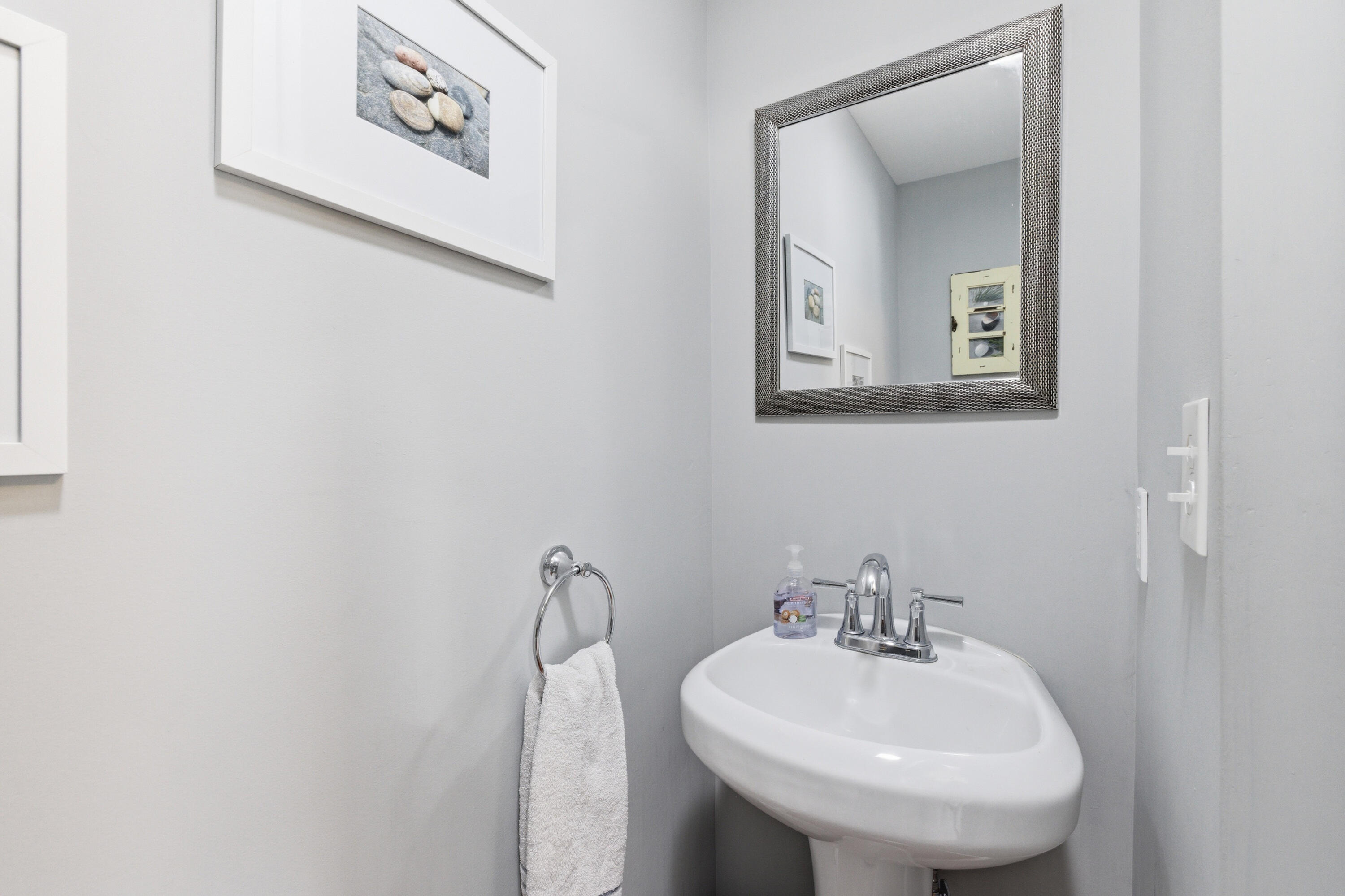 24 Grove Street, Unit 24 Kennebunk, ME 04043 - Photo 20 of 45 Half bath
