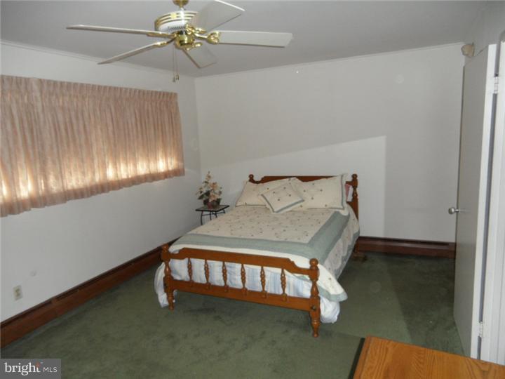 23 Harvest Road Levittown, PA 19056 - Photo 11 of 15 Bedroom - Main