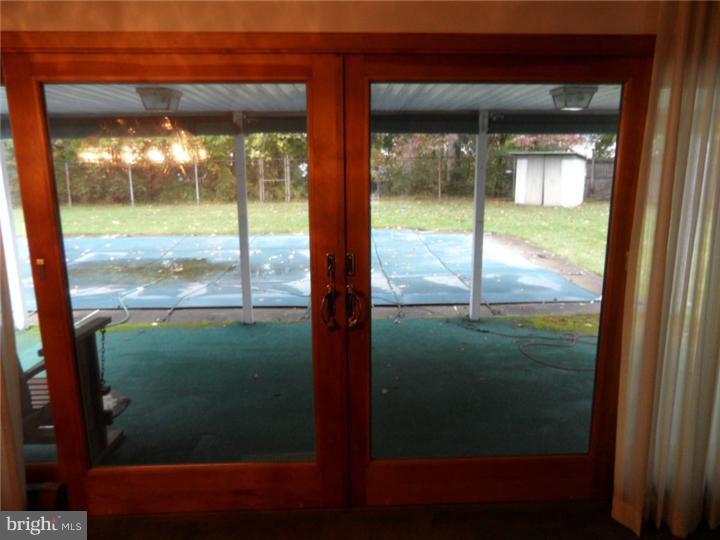 23 Harvest Road Levittown, PA 19056 - Photo 8 of 15 Gallery Image 8
