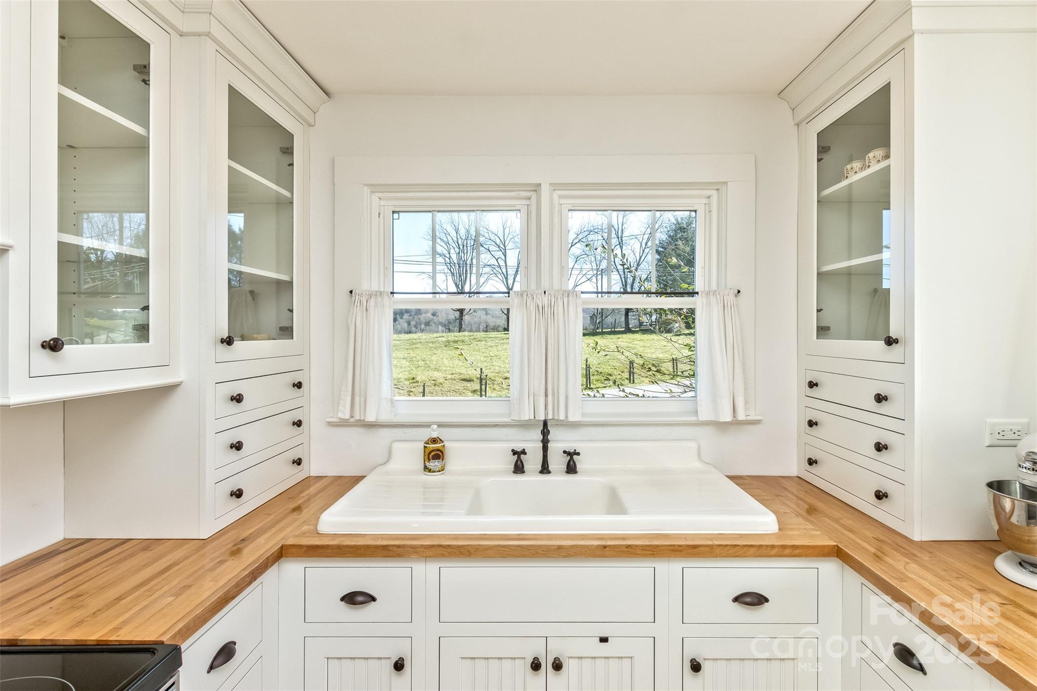 522 Calvert Road Brevard, NC 28712 - Photo 14 of 43