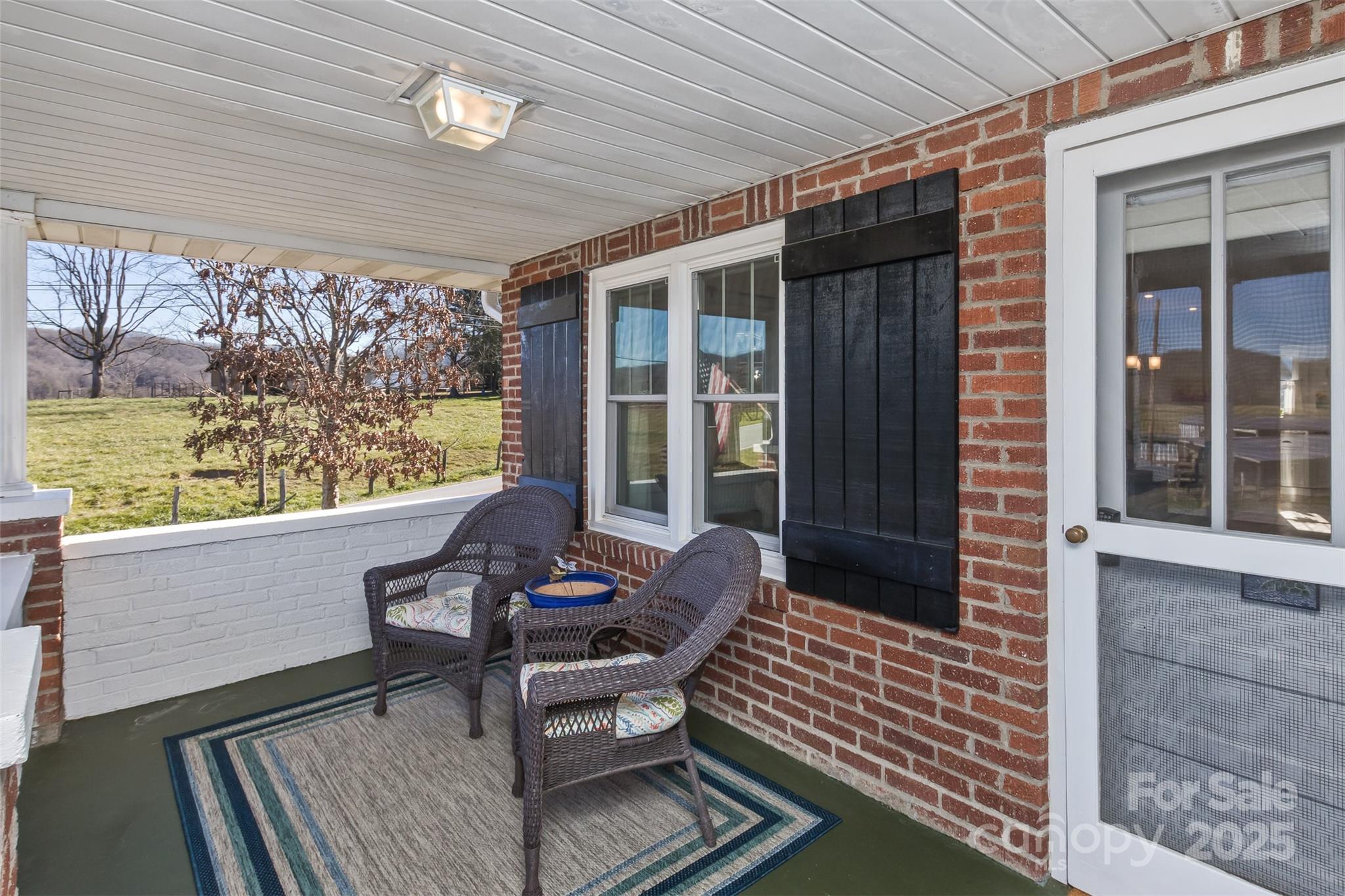 522 Calvert Road Brevard, NC 28712 - Photo 4 of 43