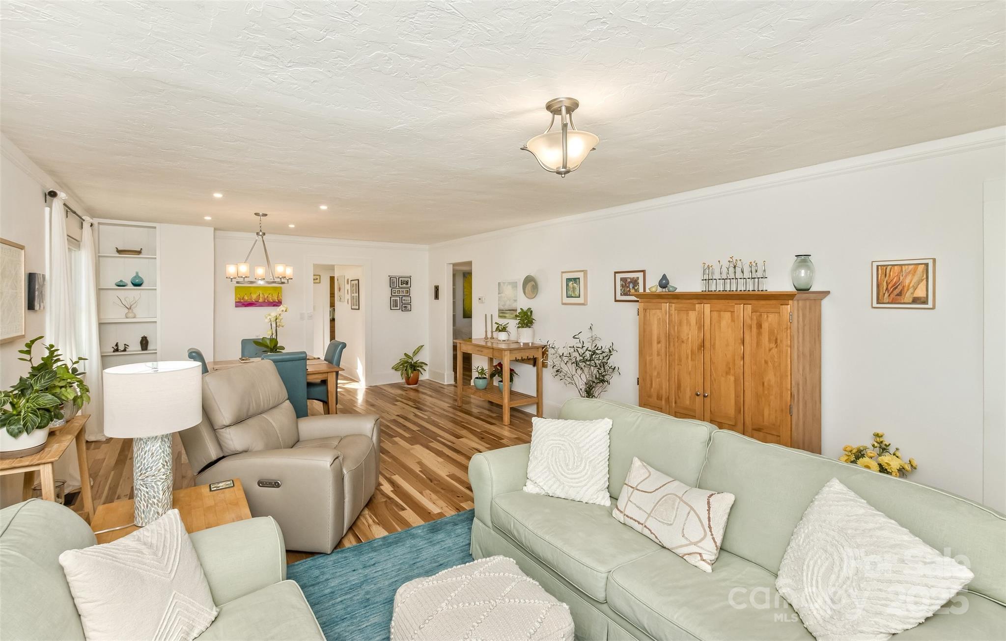 522 Calvert Road Brevard, NC 28712 - Photo 5 of 43