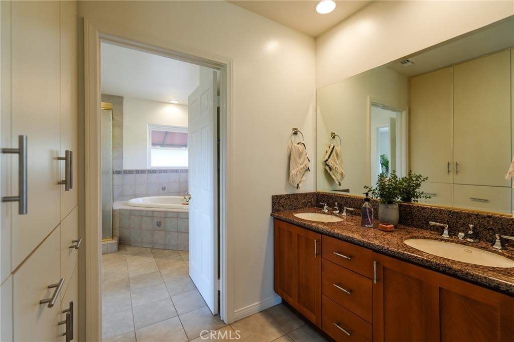 430 Devonwood Road Altadena, CA 91001 - Photo 24 of 39