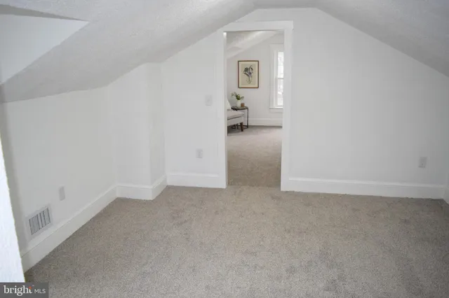 a view of empty room