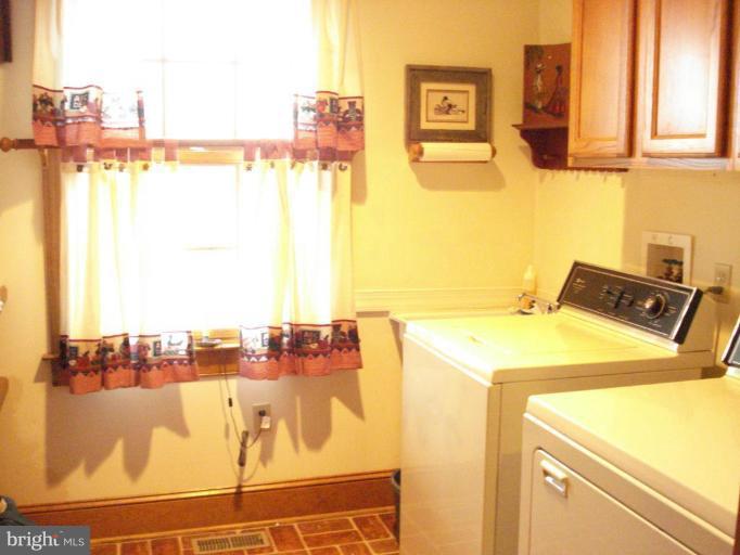 2830 Sommersby Road Mount Airy, MD 21771 - Photo 17 of 29 Utility / Laundry Room on Main Level