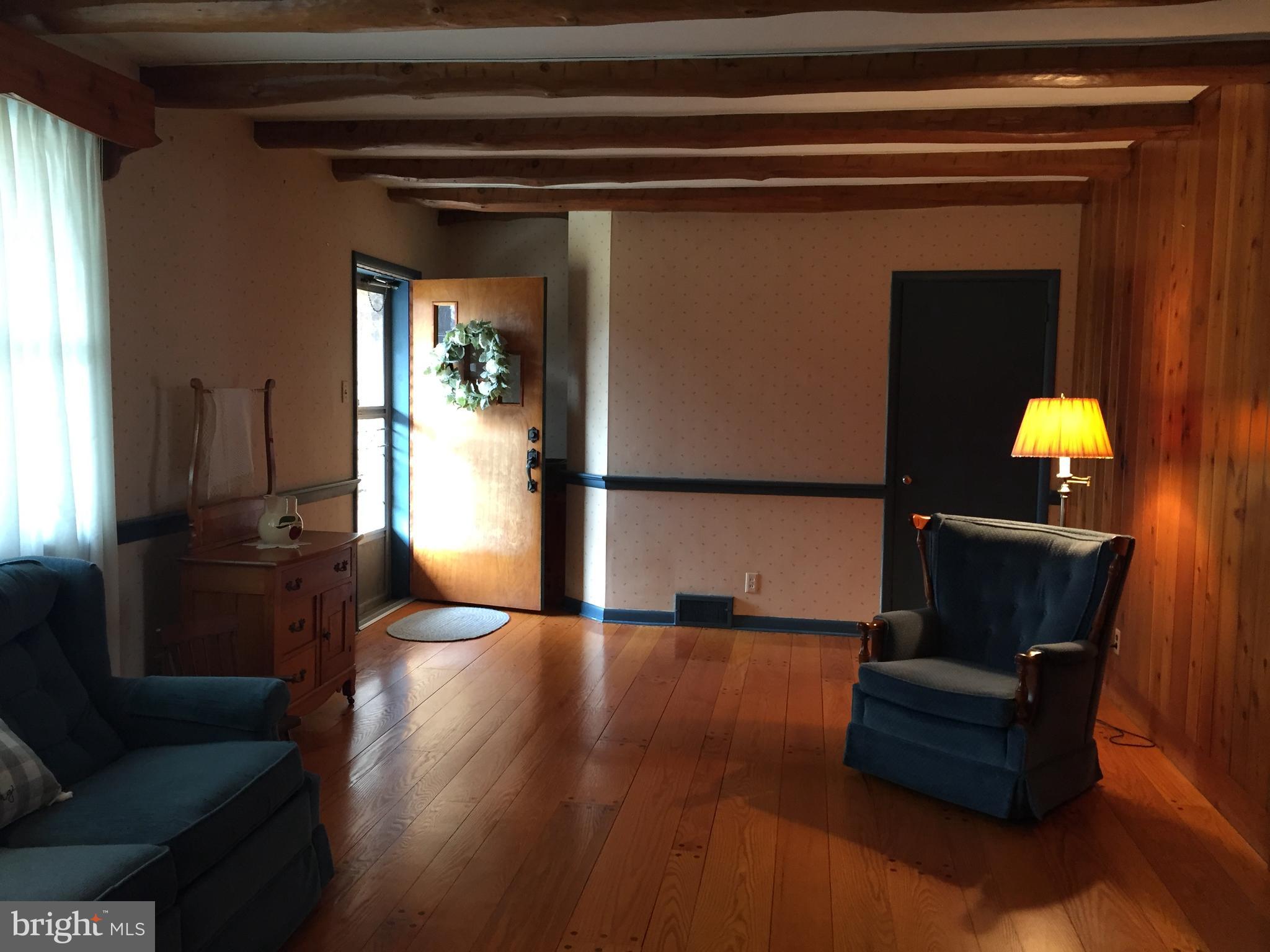 827 Dublin Road Perkasie, PA 18944 - Photo 3 of 18 a living room with furniture and a wooden floor