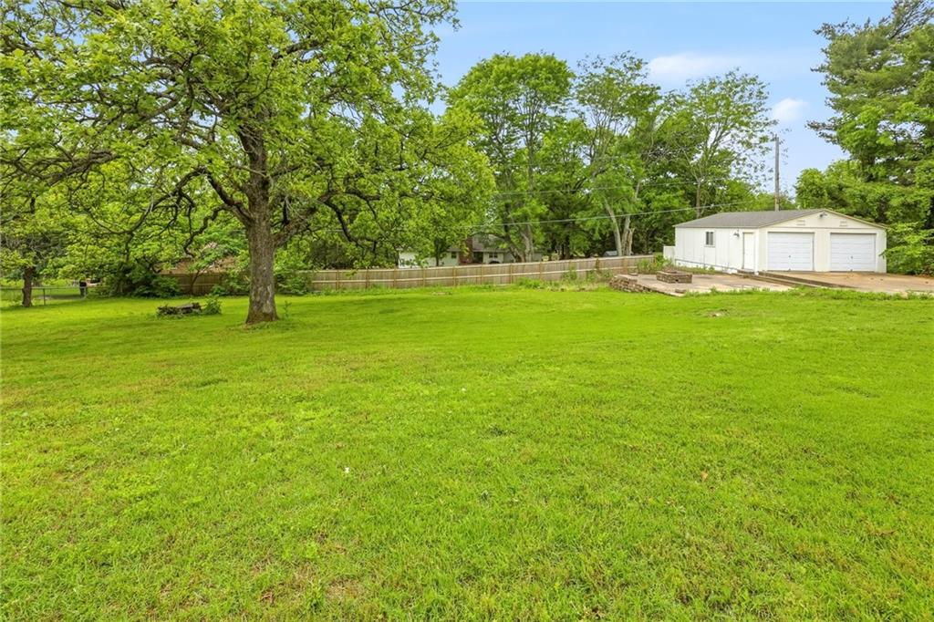 5740 East Catalpa Street Springfield, MO 65809 - Photo 39 of 42