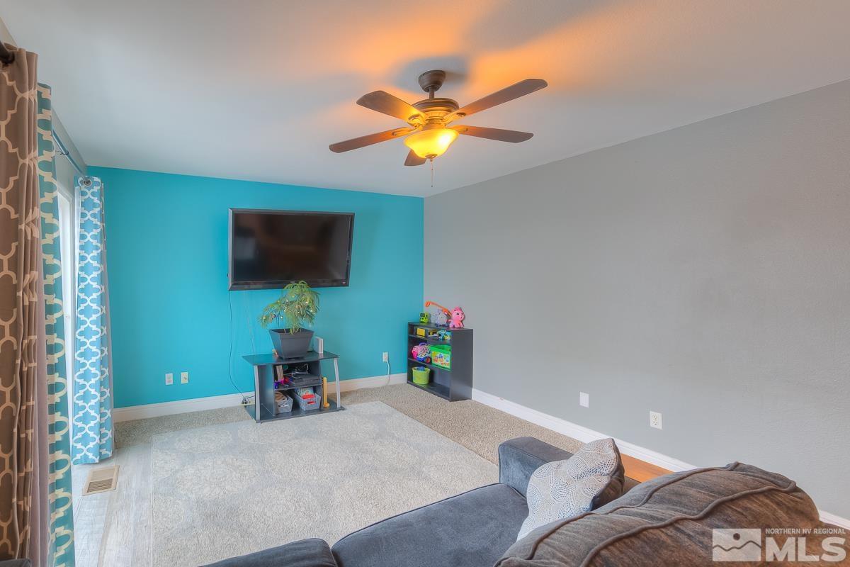 17624 Alexandria Court Reno, NV 89508 - Photo 8 of 32 Photo 8