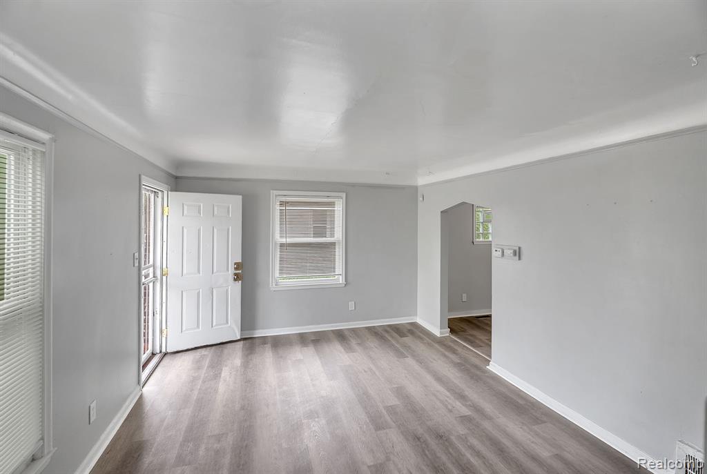 12710 Kelly Road Detroit, MI 48224 - Photo 21 of 23