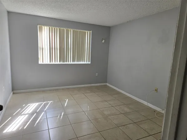 $2,100 | 8100 Southwest 21st Court, Unit 8100, Miramar, FL 33025