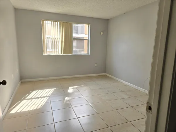 $2,100 | 8100 Southwest 21st Court, Unit 8100, Miramar, FL 33025