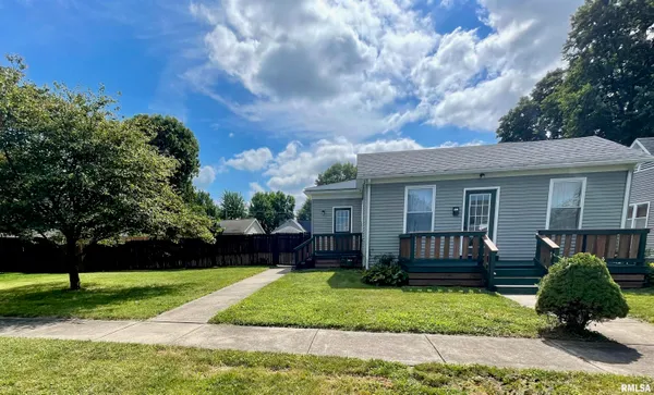 $145,000 | 617 Decatur Street, Lincoln, IL 62656