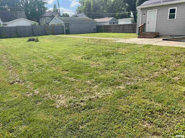 $145,000 | 617 Decatur Street, Lincoln, IL 62656